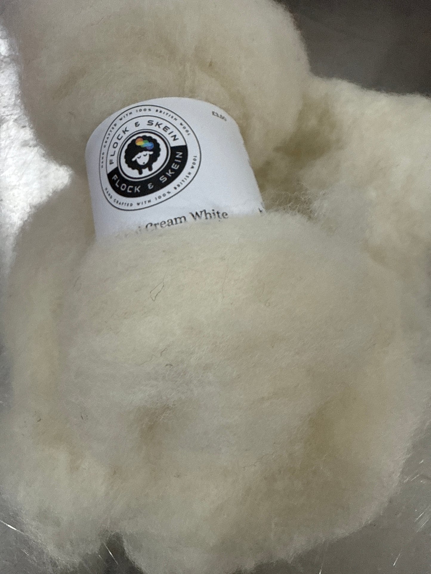 Carded Cheviot Batts Natural Grey / Natural White