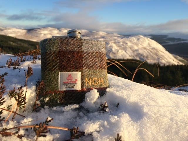 6oz Harris Tweed Hip Flask - Olive Hunting Tweed - HT09