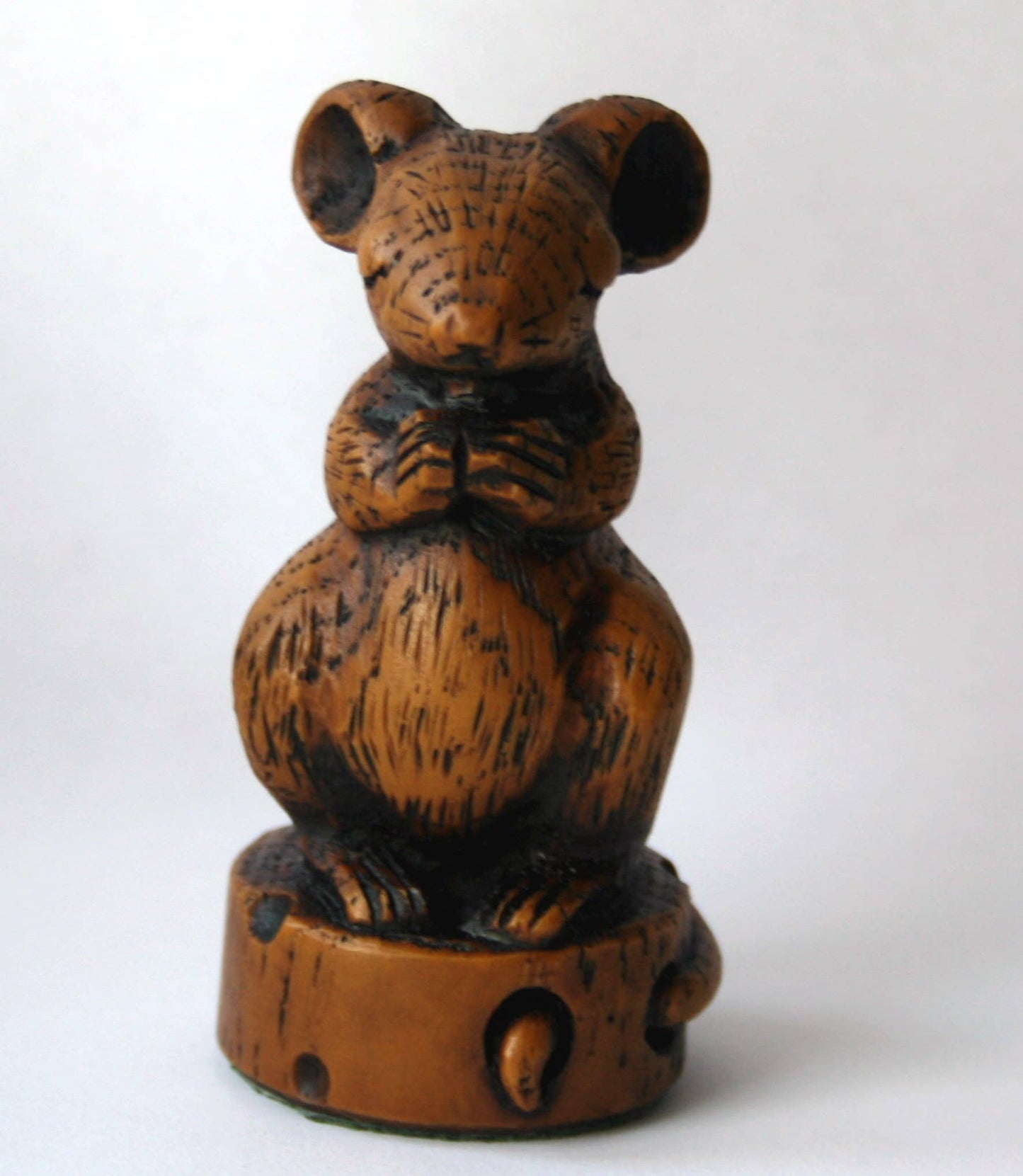 Church Mouse Praying On Cheese Reproduction carving ornament