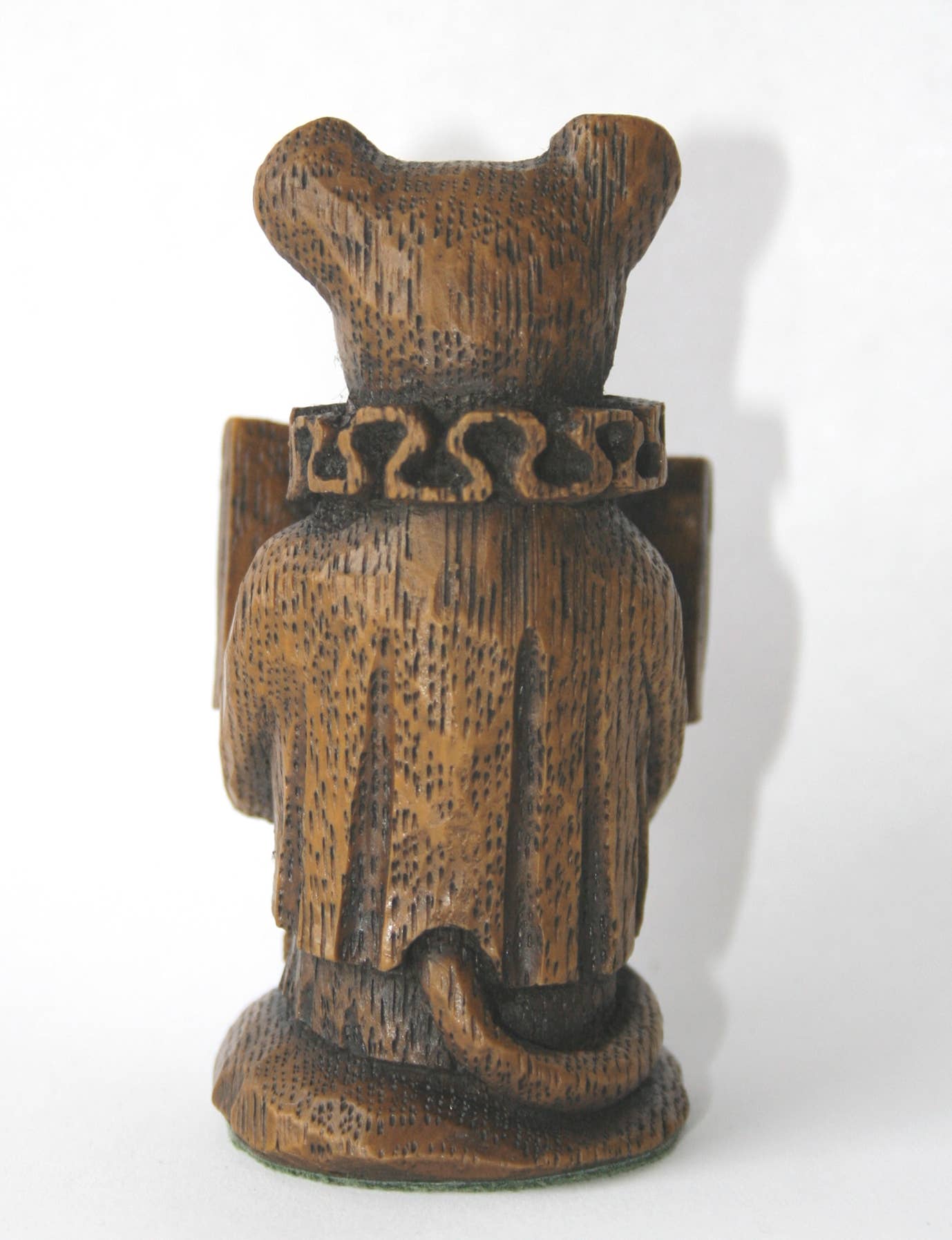 Church Mouse Choir Singing. Reproduction carving Ornament.