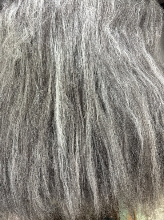 Carded Jacob’s Wool 100g Batt