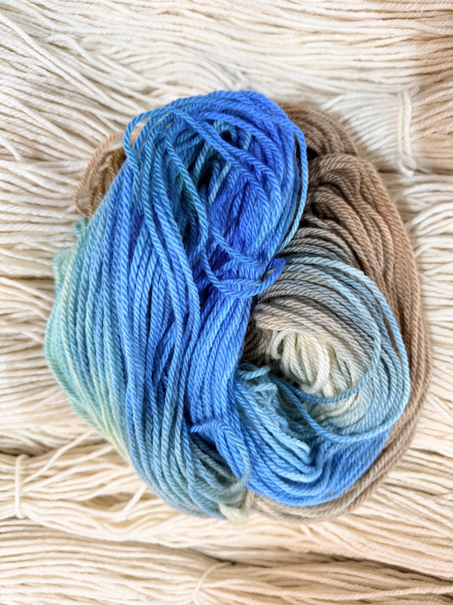 'Pistachio Shells' - ‘Eurasian Jay’ Aran - Merino
